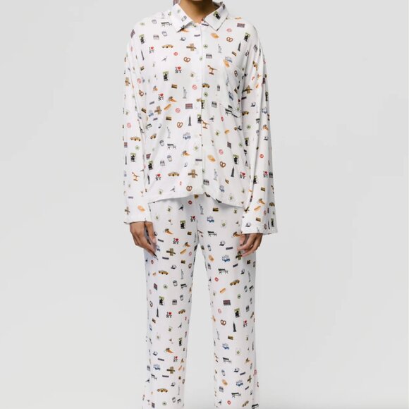 PJs by PJ - NYC Long Sleeve & Pant Set - M/L - Picture 1 of 3